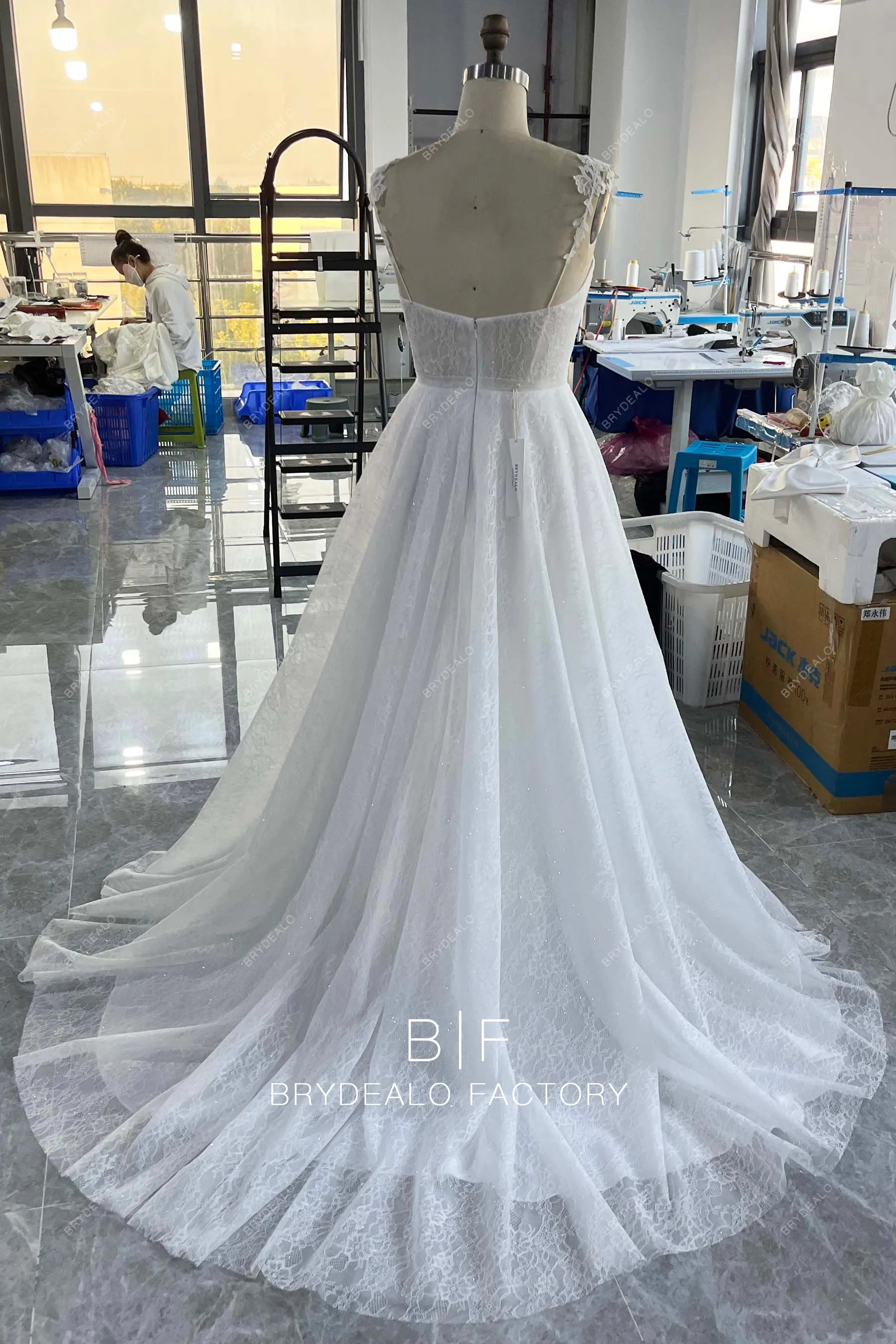 Elegant Chantilly Lace Illusion Corset Modern Long Wedding Dress