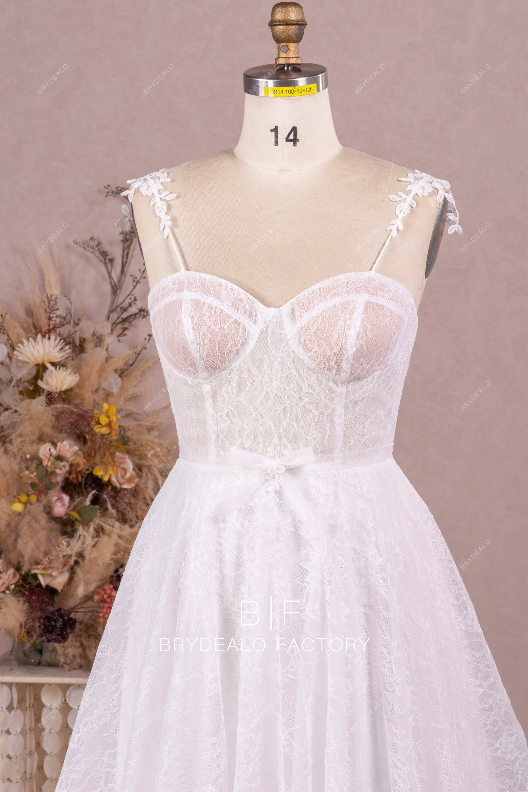 Elegant Chantilly Lace Illusion Corset Modern Long Wedding Dress
